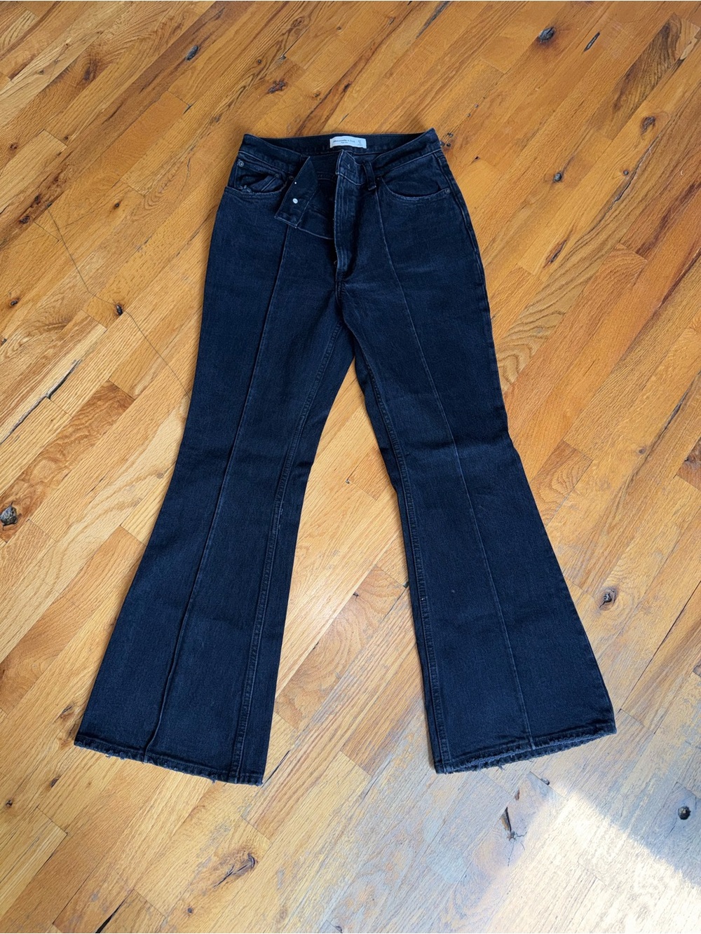 Abercrombie & Fitch Black Flared Women's Jeans